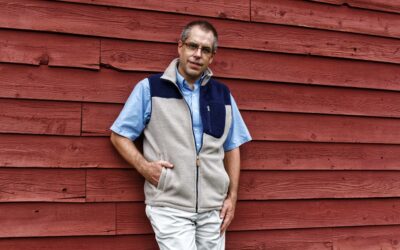 YOU are an expert! Share what you know