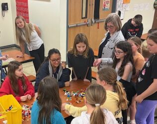 AIA New Jersey Past President Visits School for Architecture Week